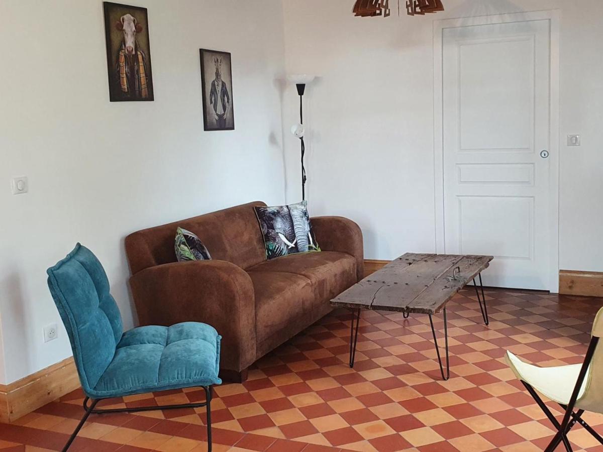 Maison 19Eme Renovee Avec Terrasse Et Bornes De Recharge - Fr-1-489-406 Cindre Exterior foto